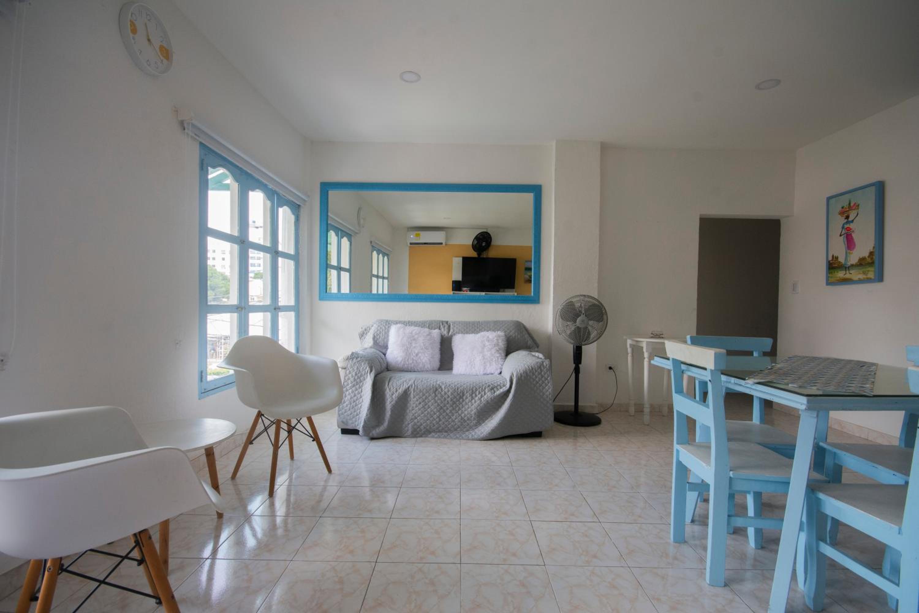 Verano Azul - Confortable apartamento completo con ubicación preferencial - Bahia de Manga - a un paso del centro histórico y Getsemaní