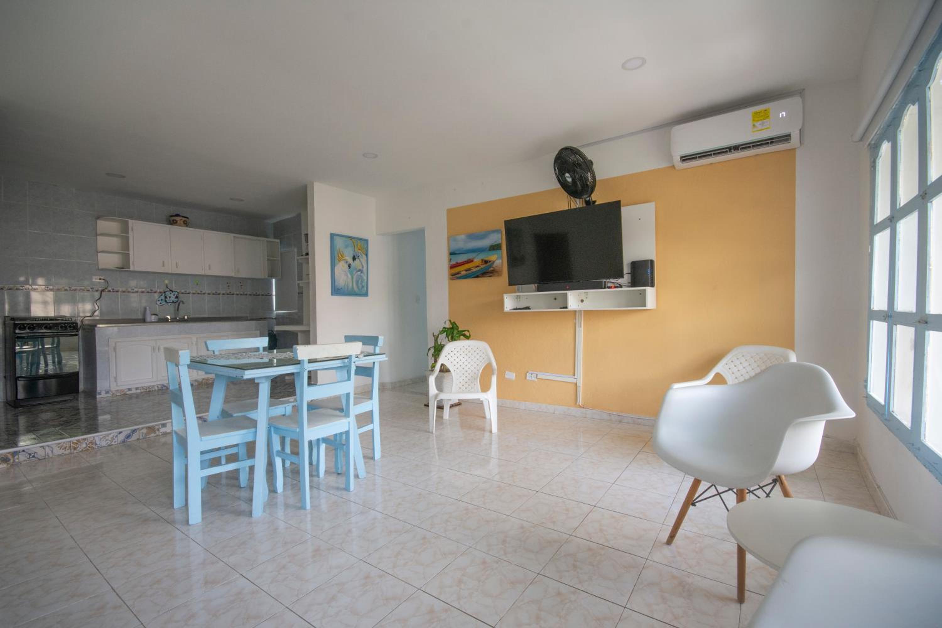 Verano Azul - Confortable apartamento completo con ubicación preferencial - Bahia de Manga - a un paso del centro histórico y Getsemaní