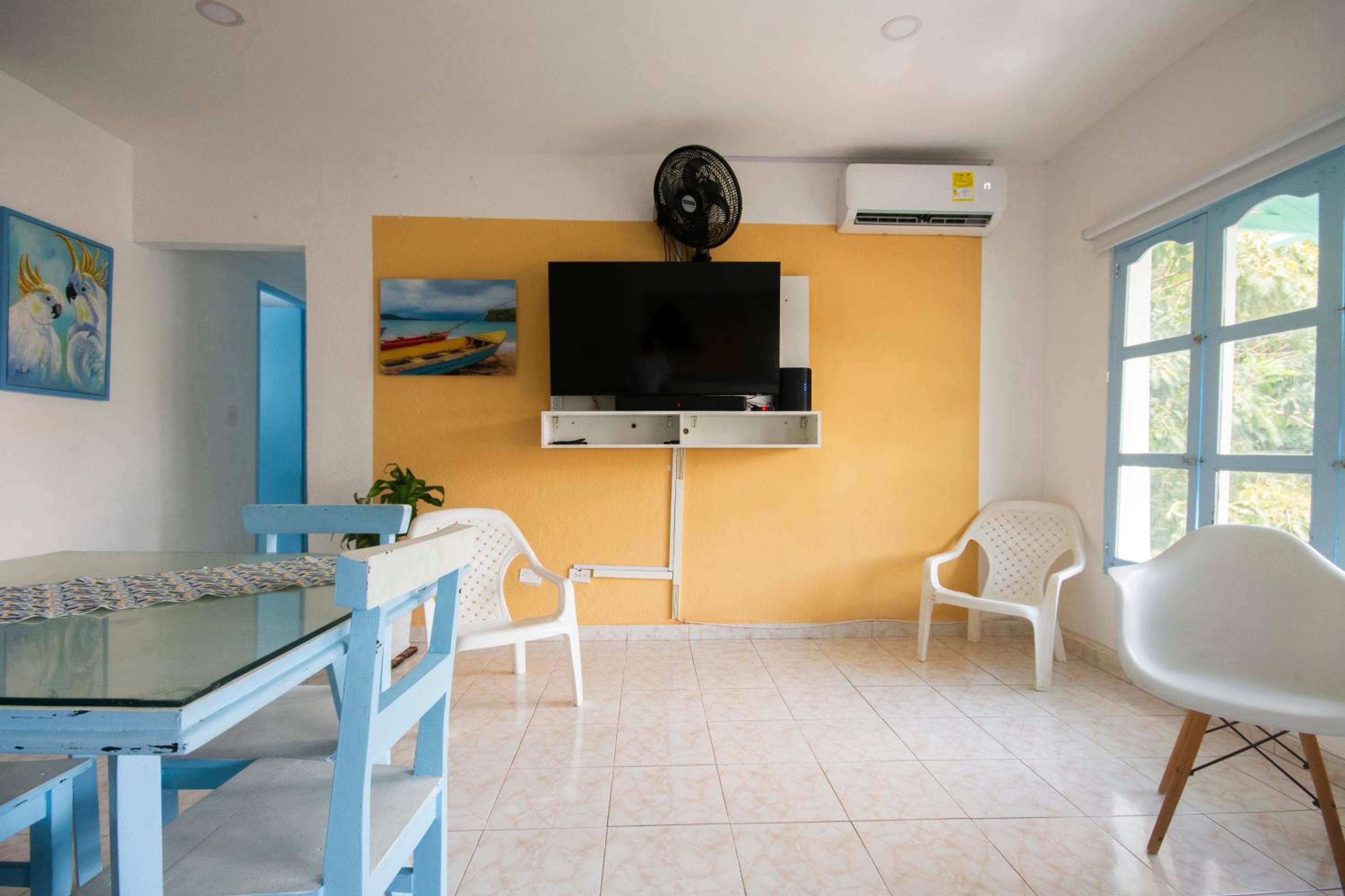 Verano Azul - Confortable apartamento completo con ubicación preferencial - Bahia de Manga - a un paso del centro histórico y Getsemaní
