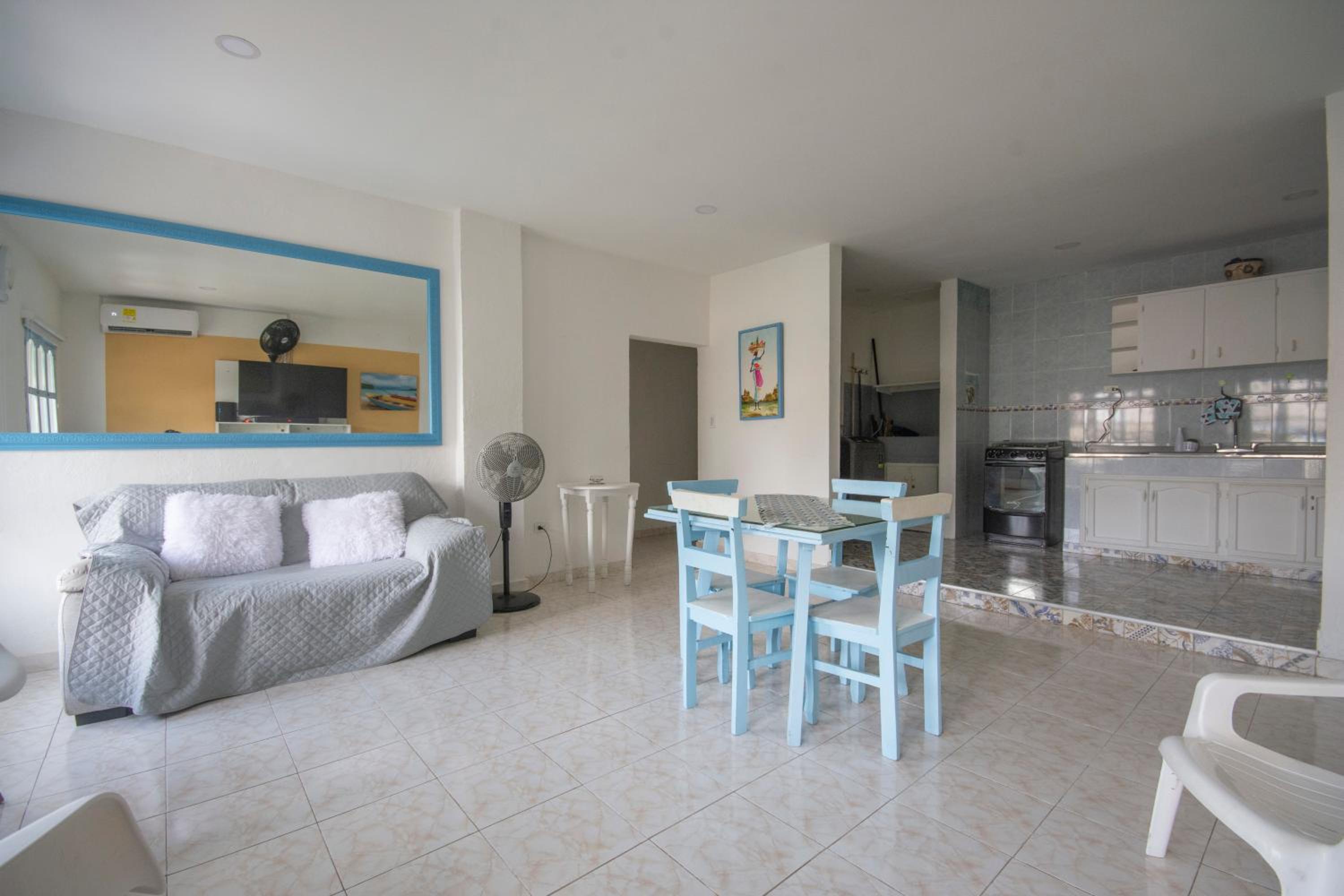 Verano Azul - Confortable apartamento completo con ubicación preferencial - Bahia de Manga - a un paso del centro histórico y Getsemaní
