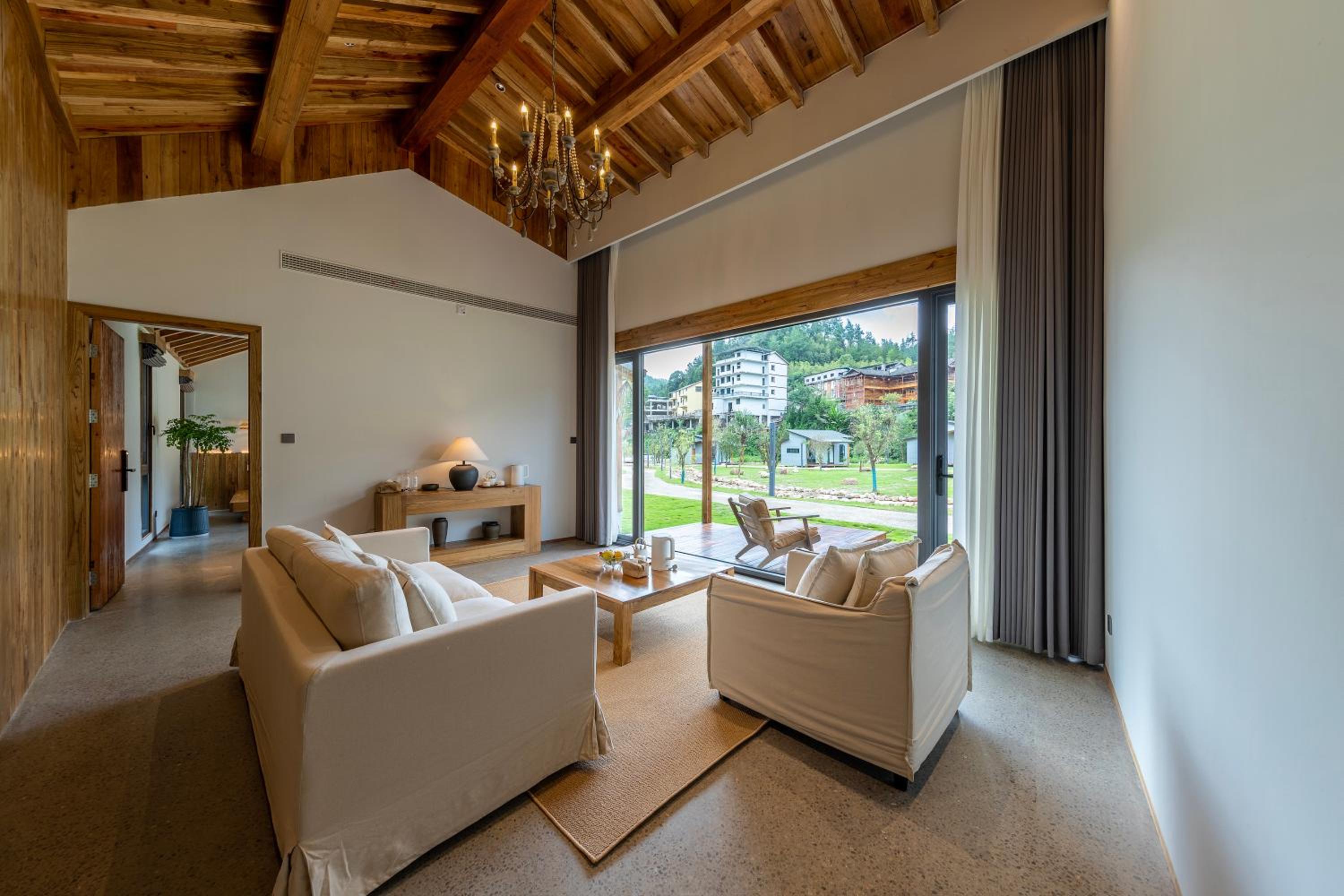 Zhangjiajie Yexi Riverside Holiday Camp