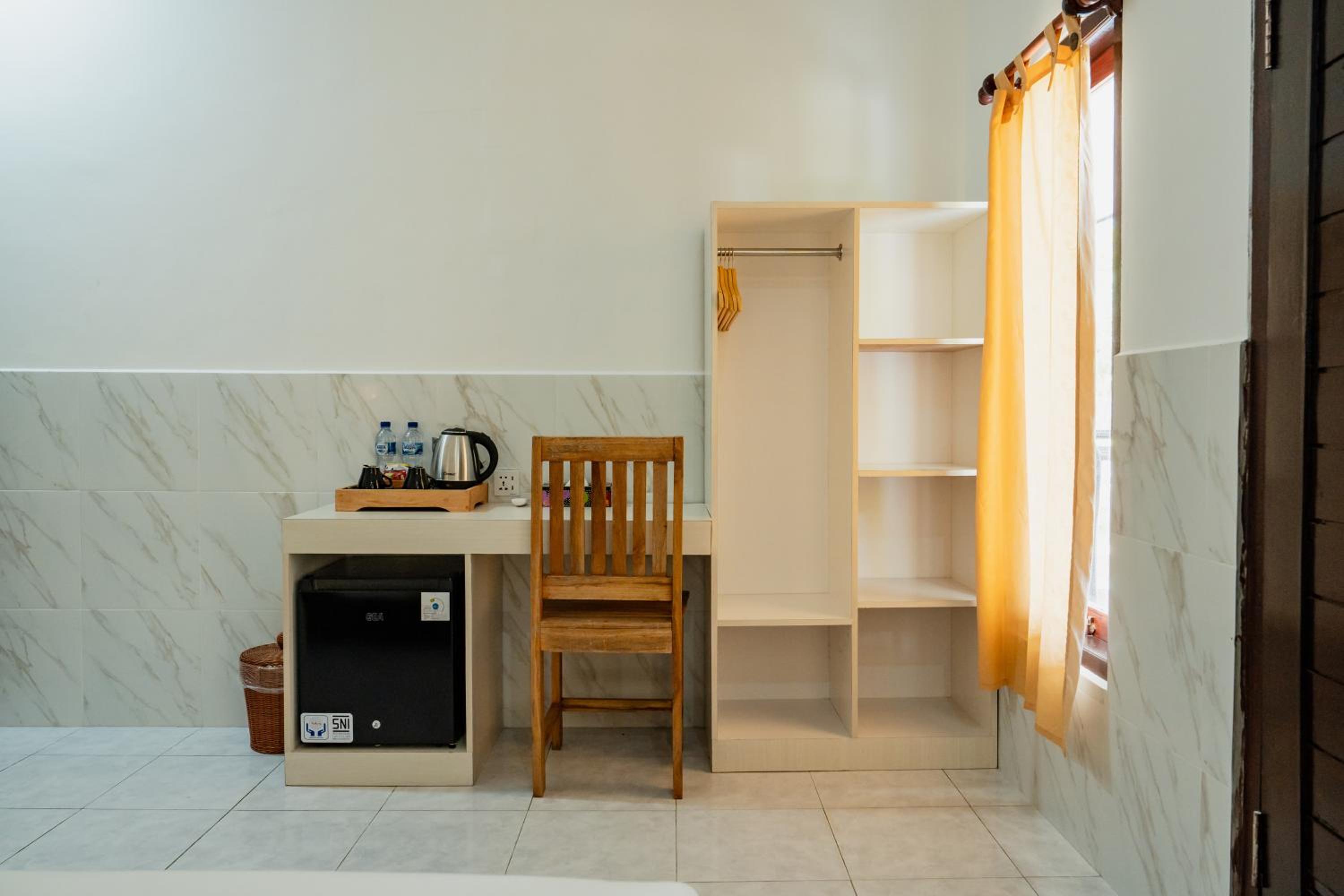 Photo 19