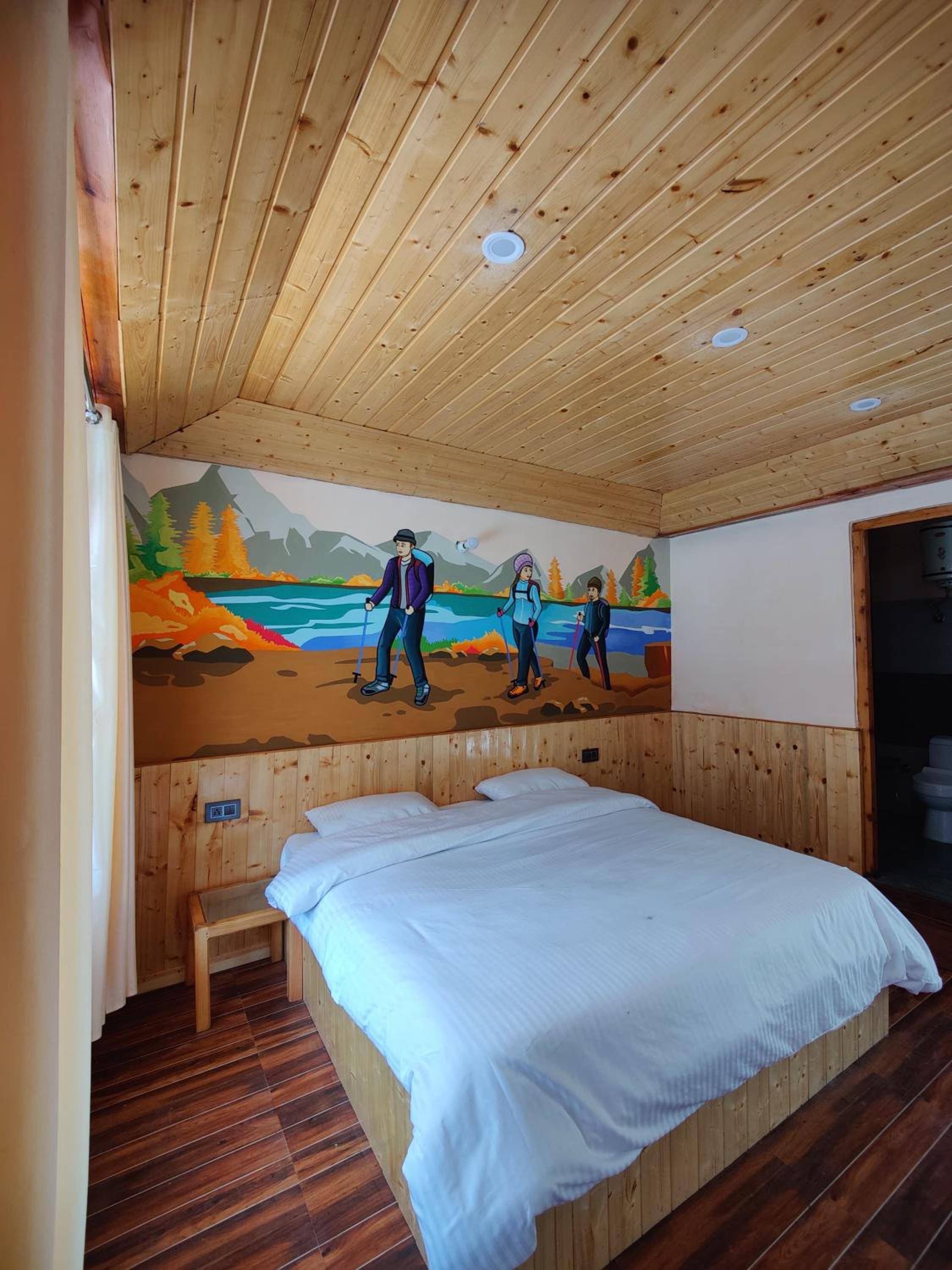 Mud House by The Woodpecker Inn Jibhi view 4