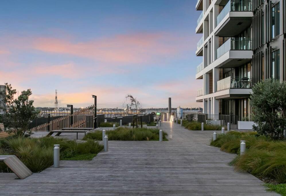 Waterfront luxury living - Wynyard Quarter view 4