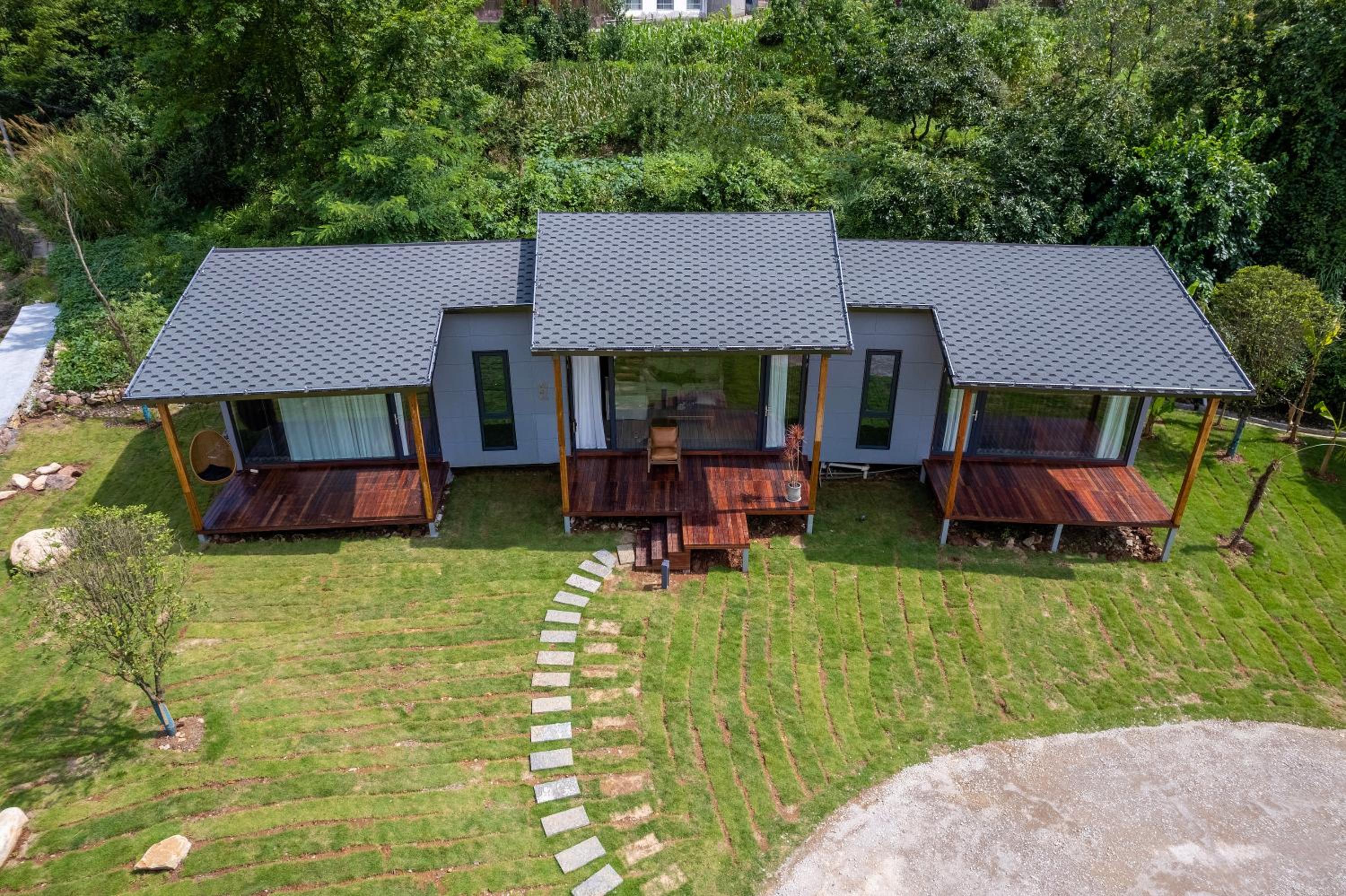 Zhangjiajie Yexi Riverside Holiday Camp