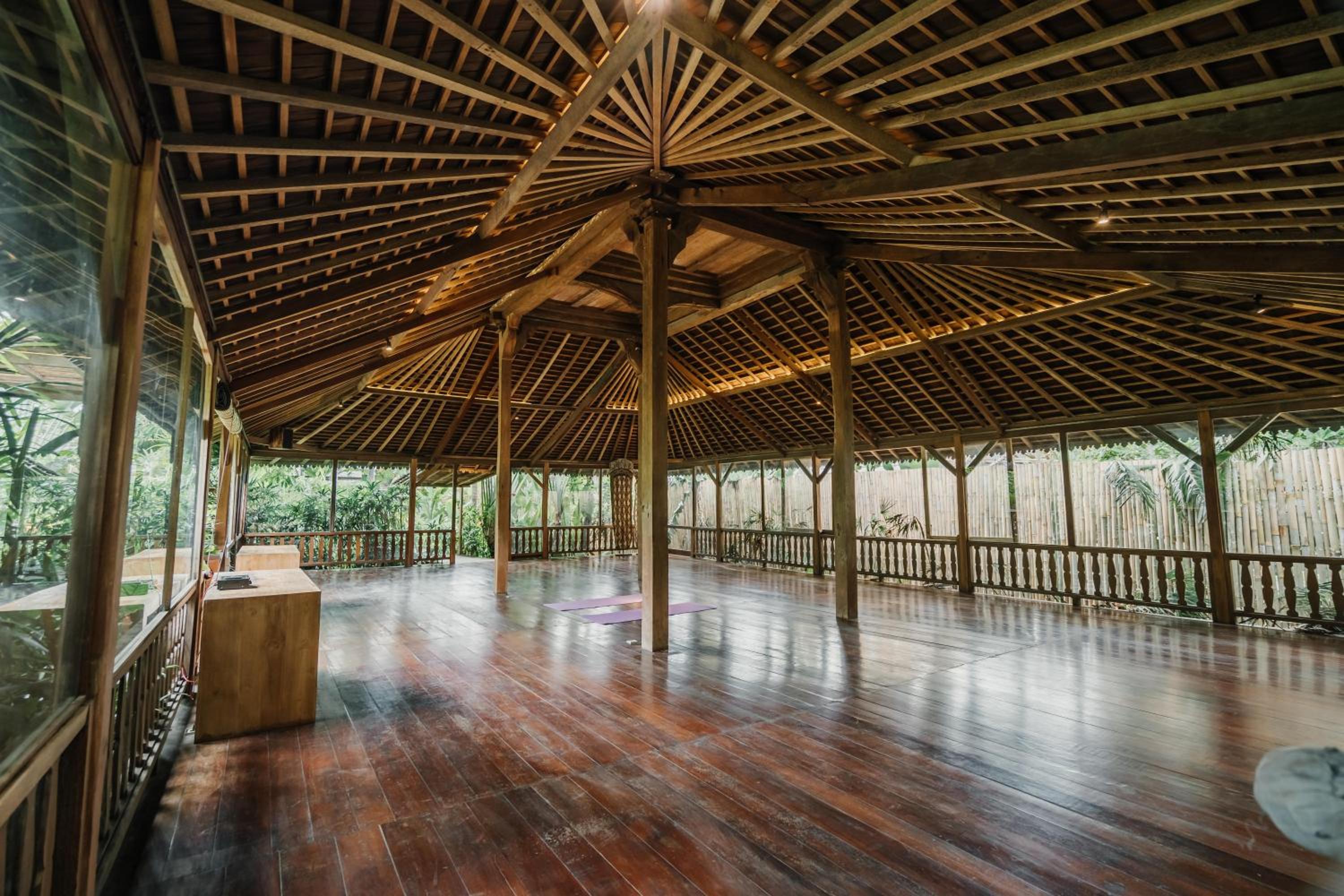 Kropak Canggu