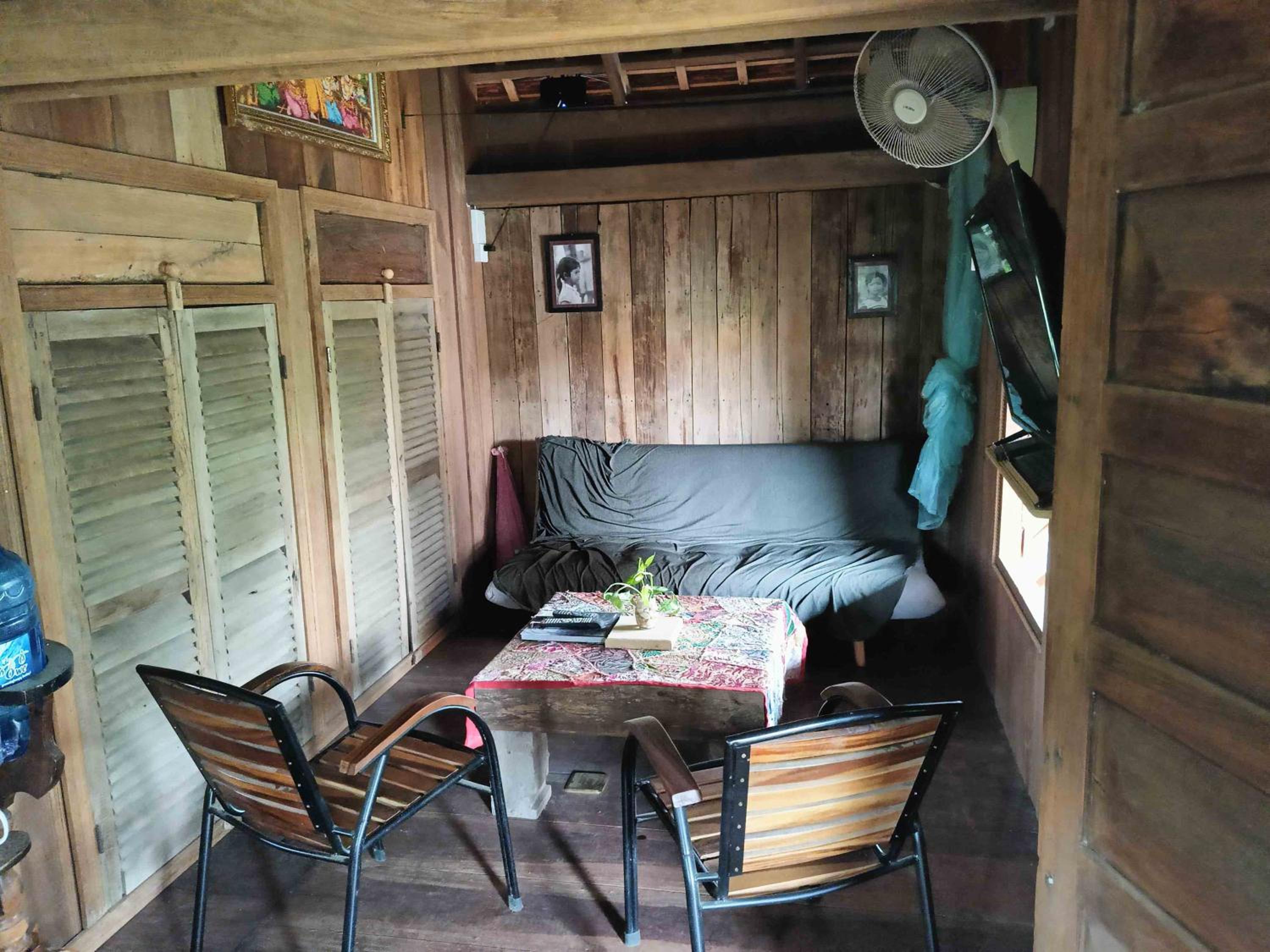 La Vie Khmer view 3
