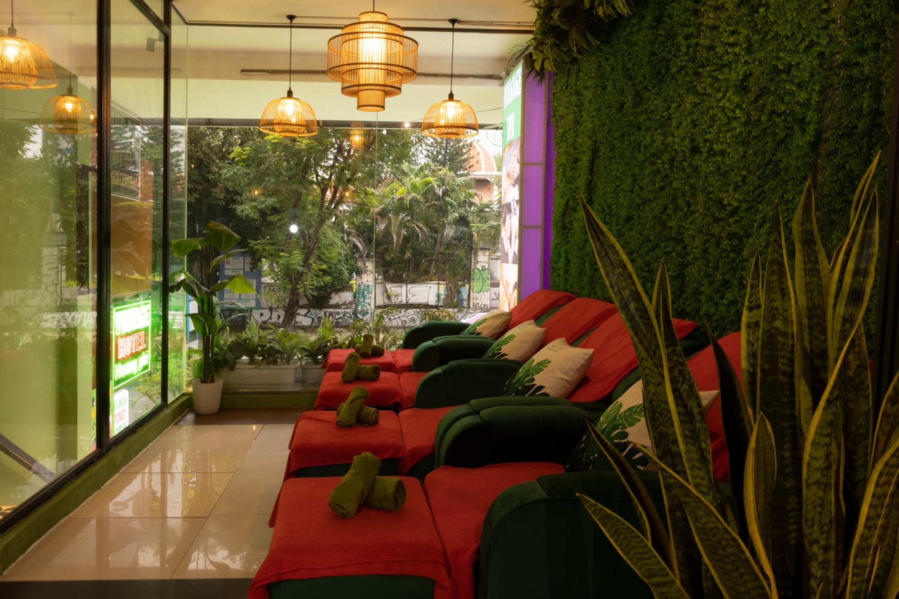 lounge