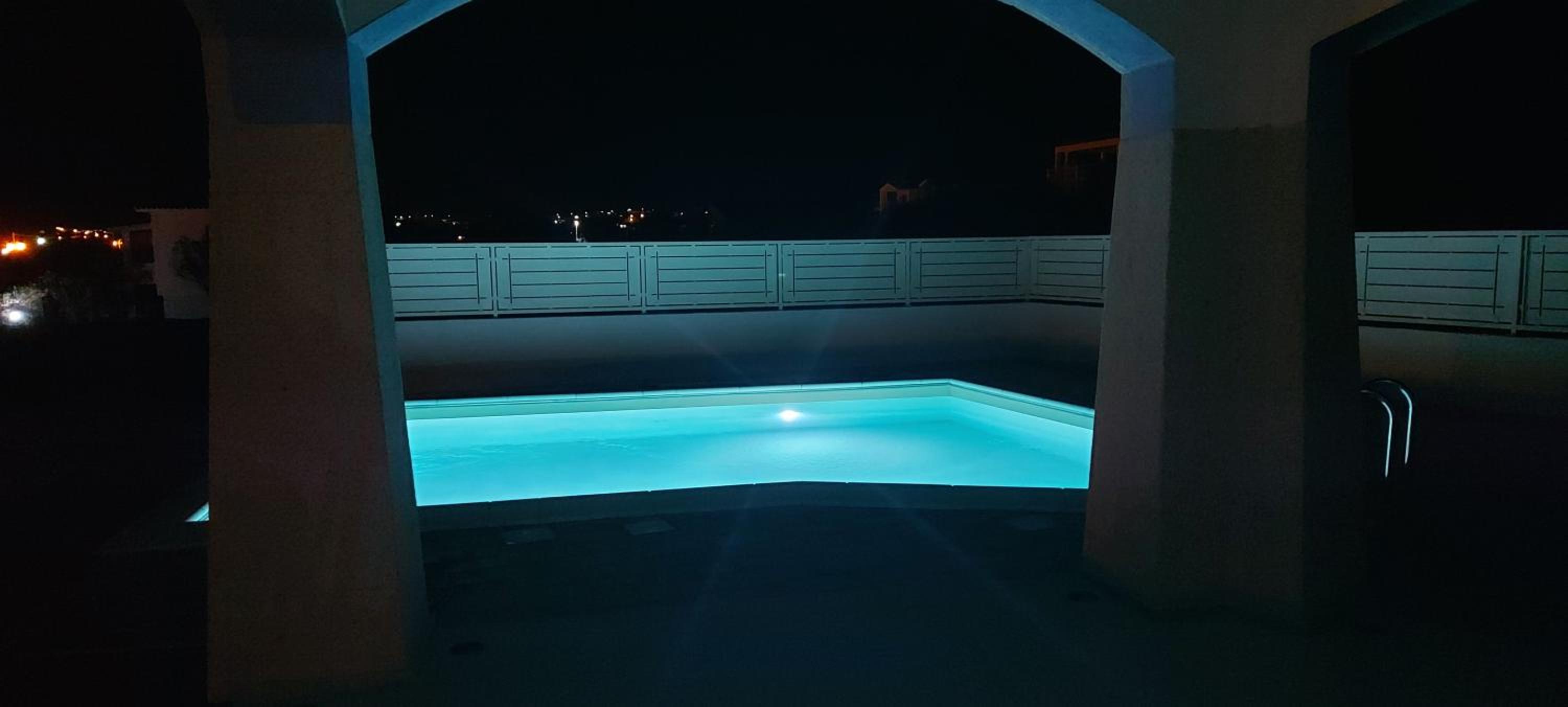 Villa con piscina photo 4