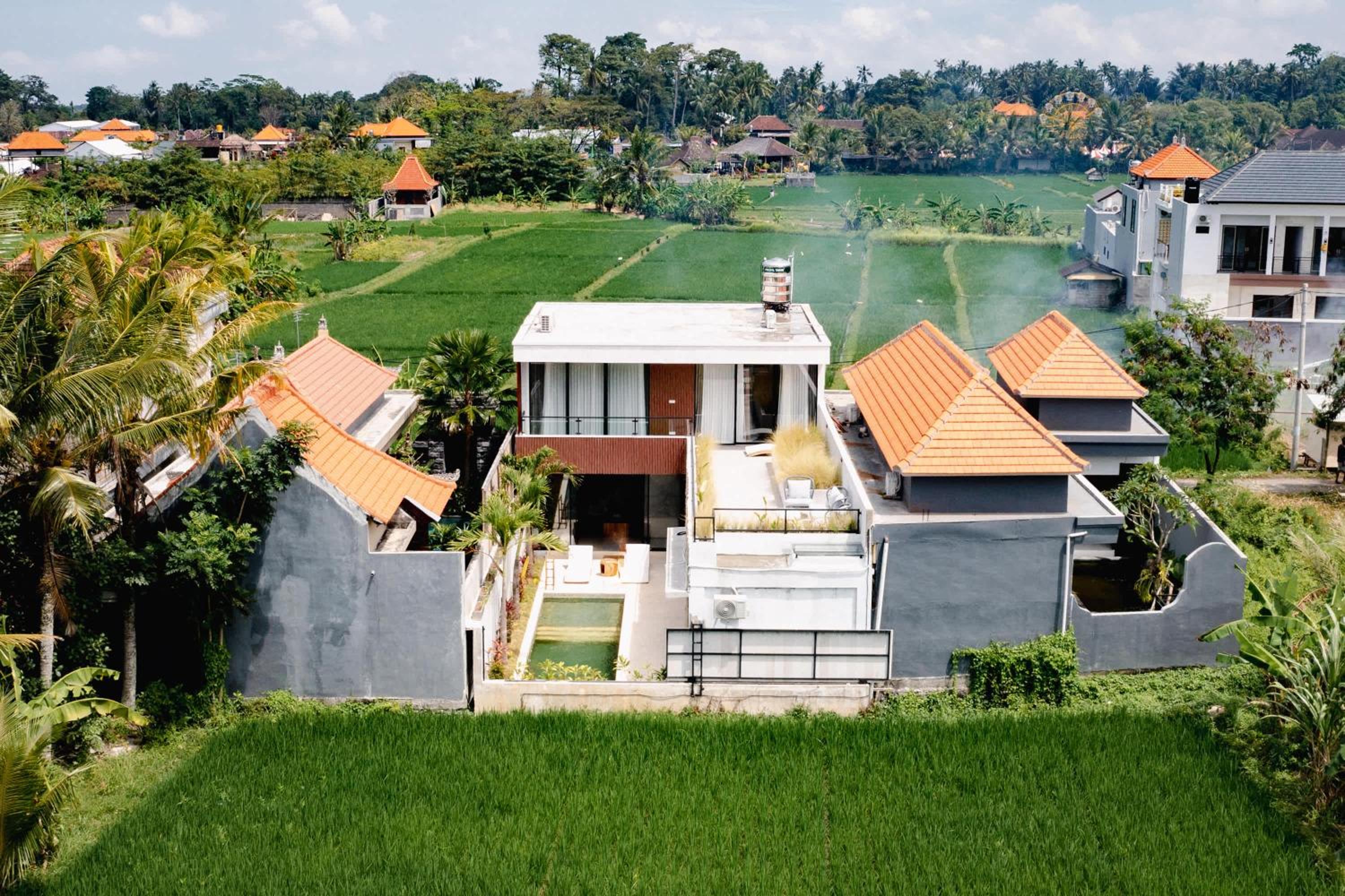 Villa Michyi view 5