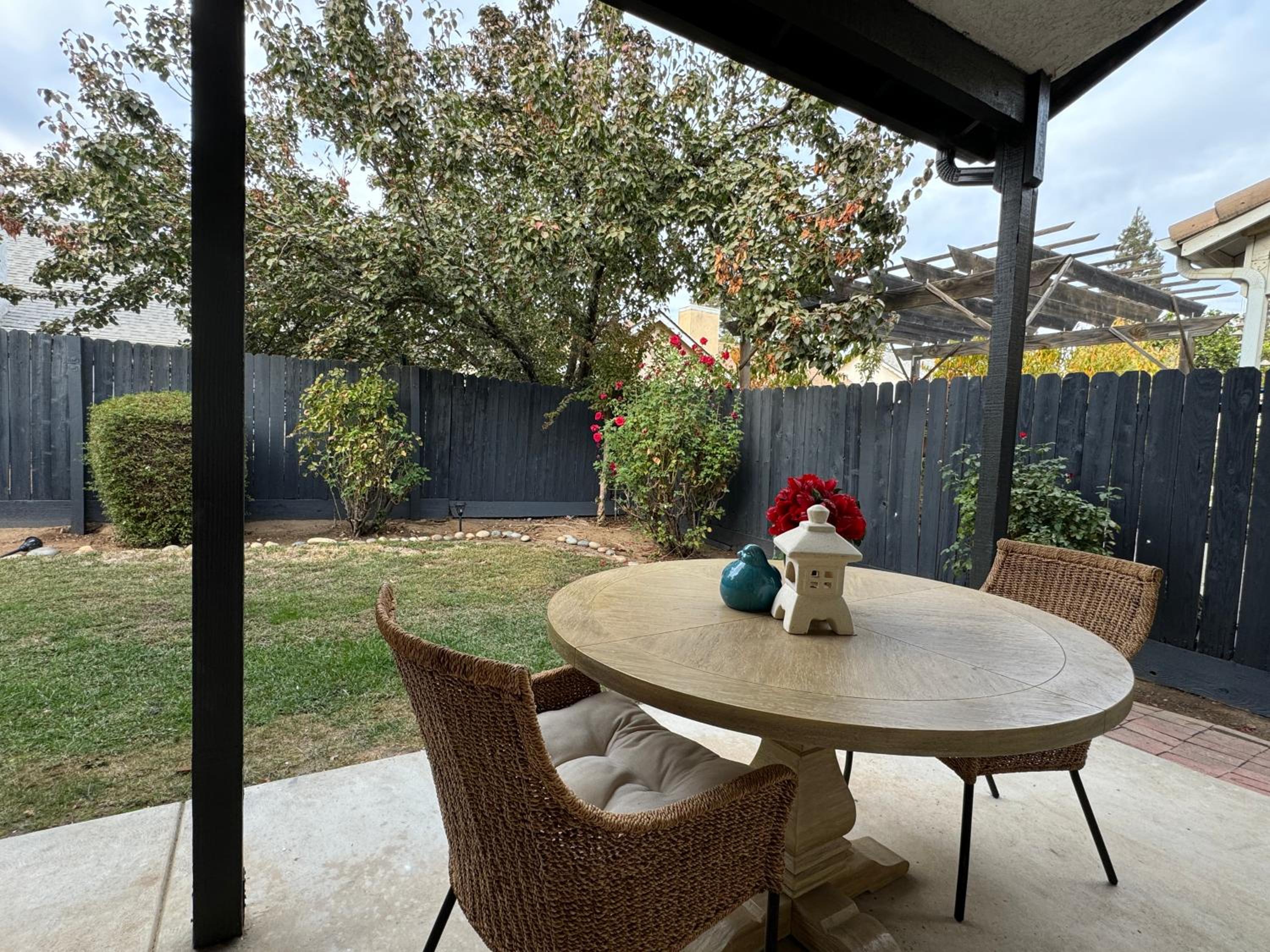 Hotel Charming retreat in CA Valley - Image 1