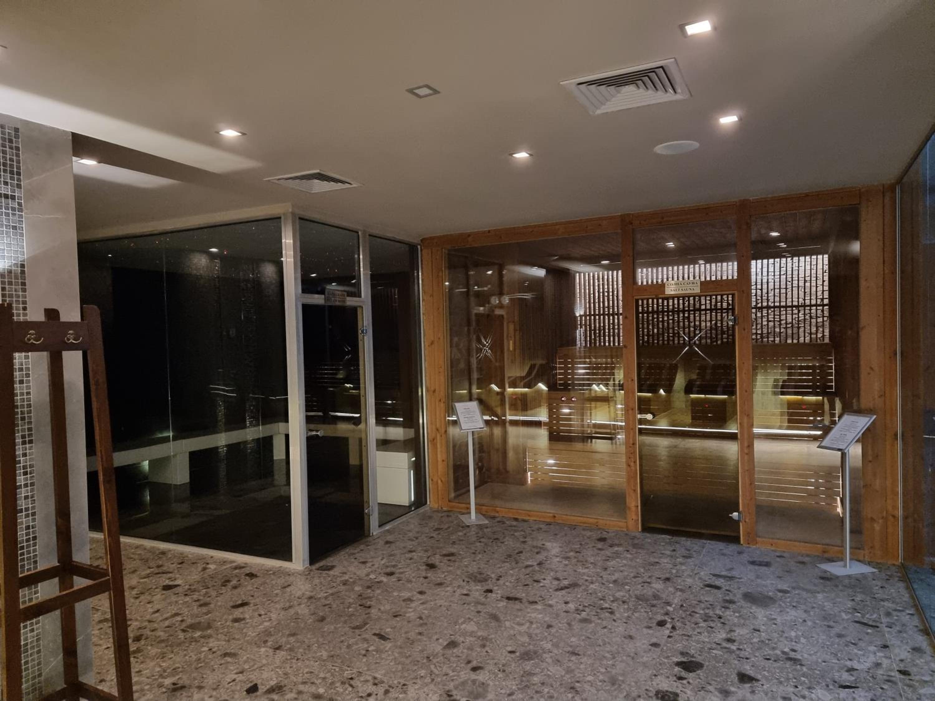 Pirin Deluxe Spa Studios