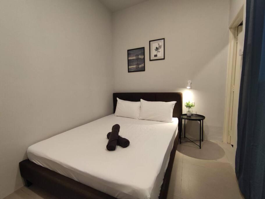 Heritage House 4BR with Dipping Pool, Central Location Near Street Art 45 photo 5