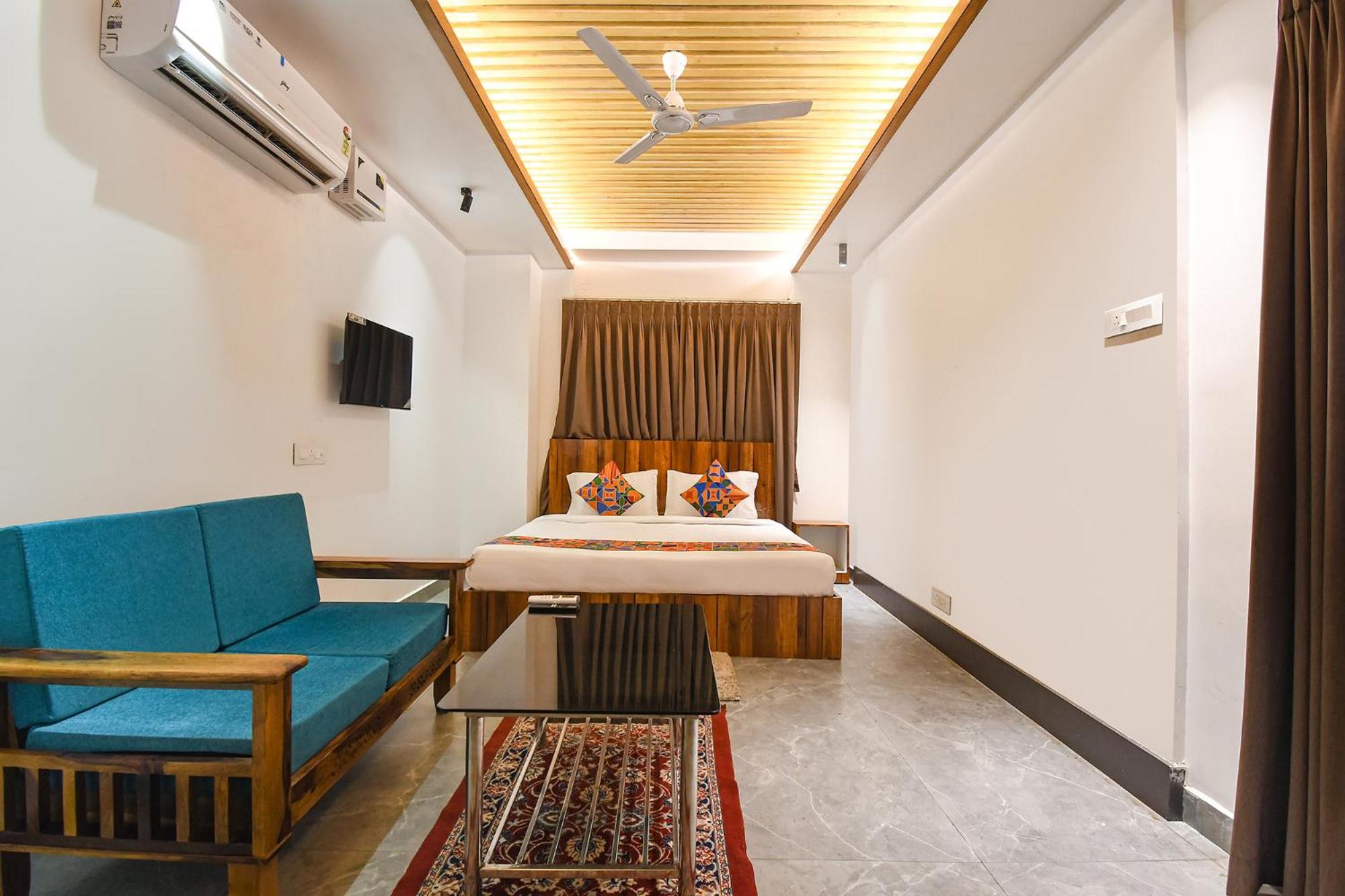 FabHotel Welcome Premium