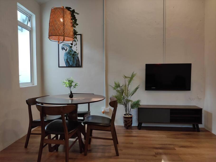 Heritage House 5BR with Dipping Pool, Central Location Near Street Art 47 photo 6