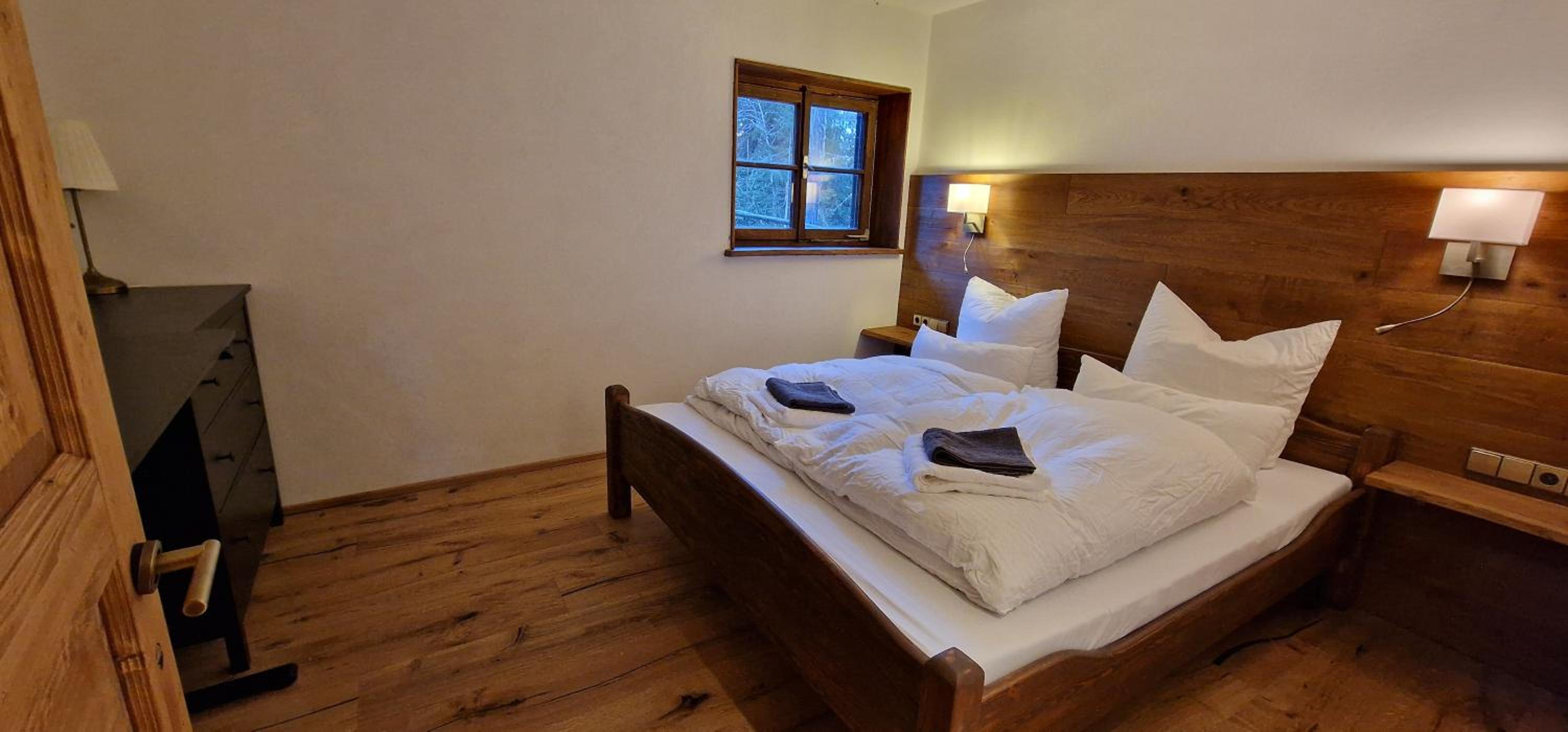 Chalet Alpl - Ferienwohnung Waldblick mit Sauna, Kamin & Whirlwanne