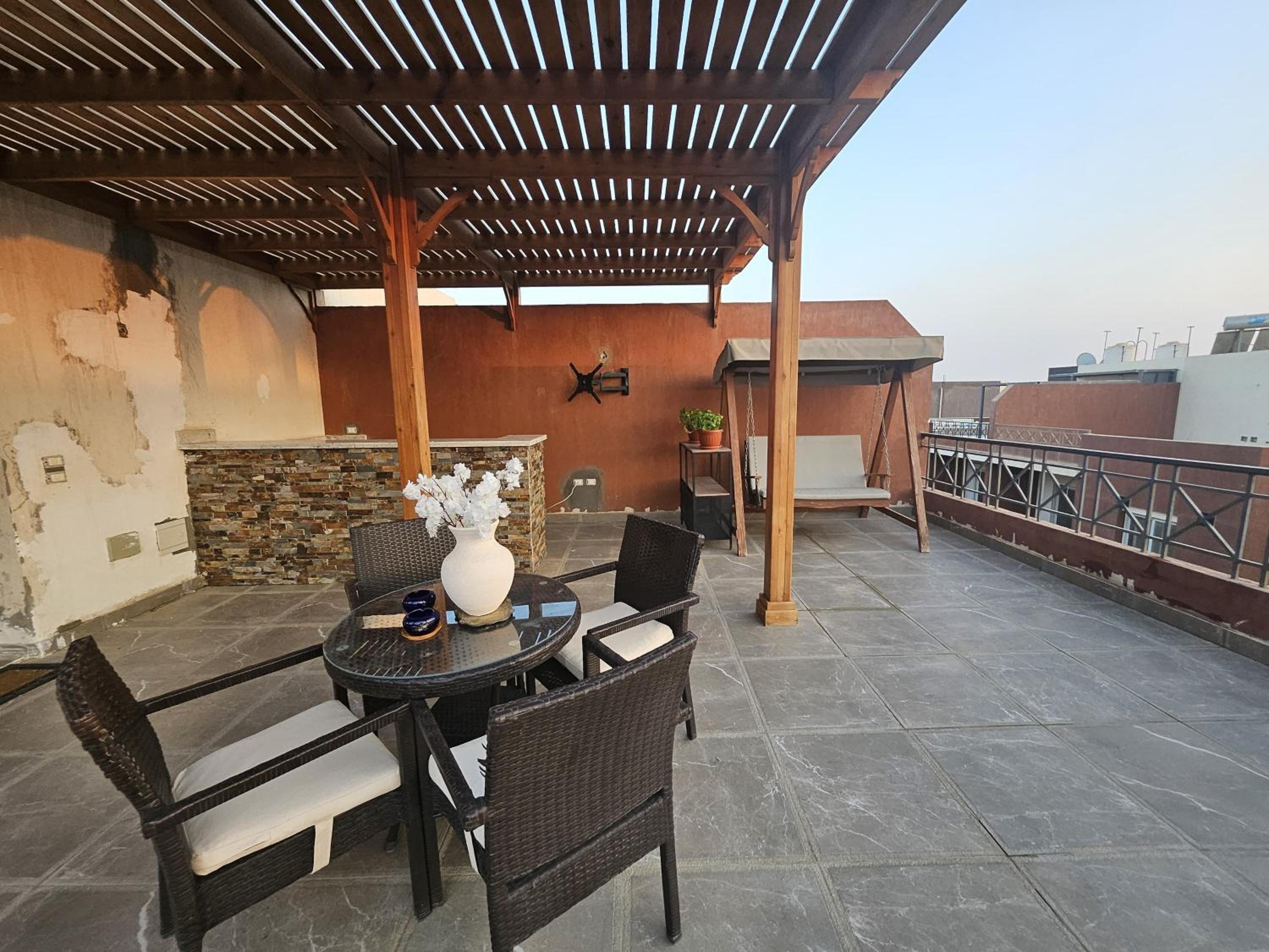 Beautiful guest suite Rooftop in Zayed