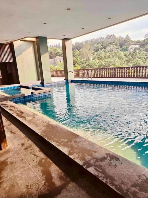 The Hideaway - Scenic Views in Crosswind Tagaytay