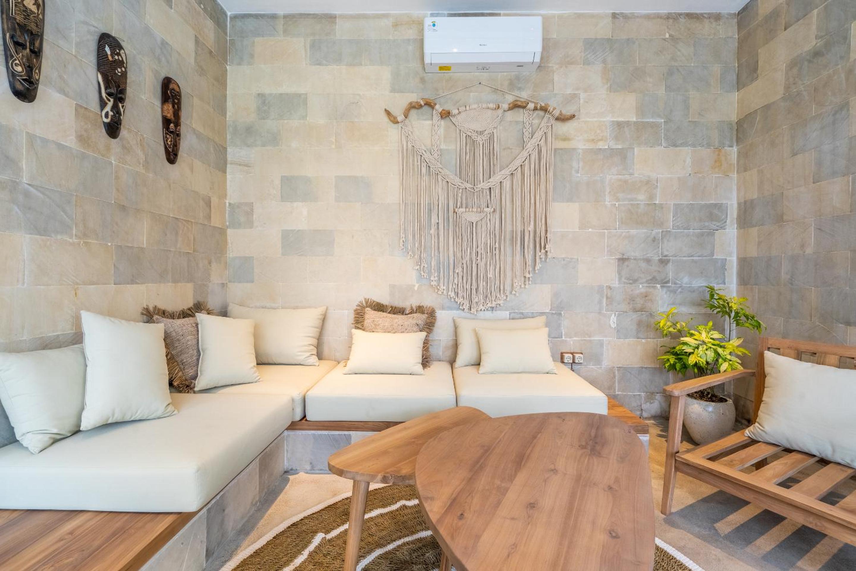 Rumah villa by EVDEkimi Ubud