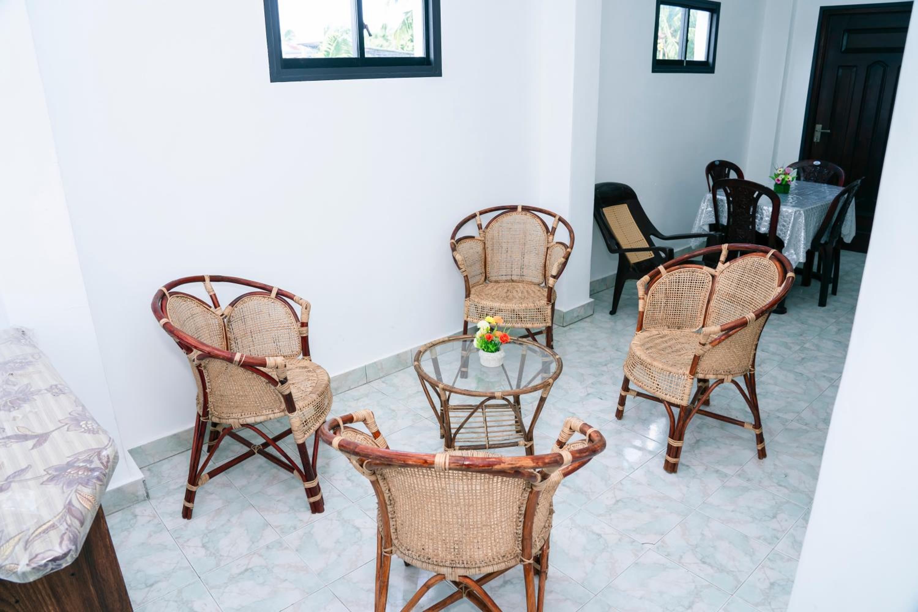 JH Trinco Villa