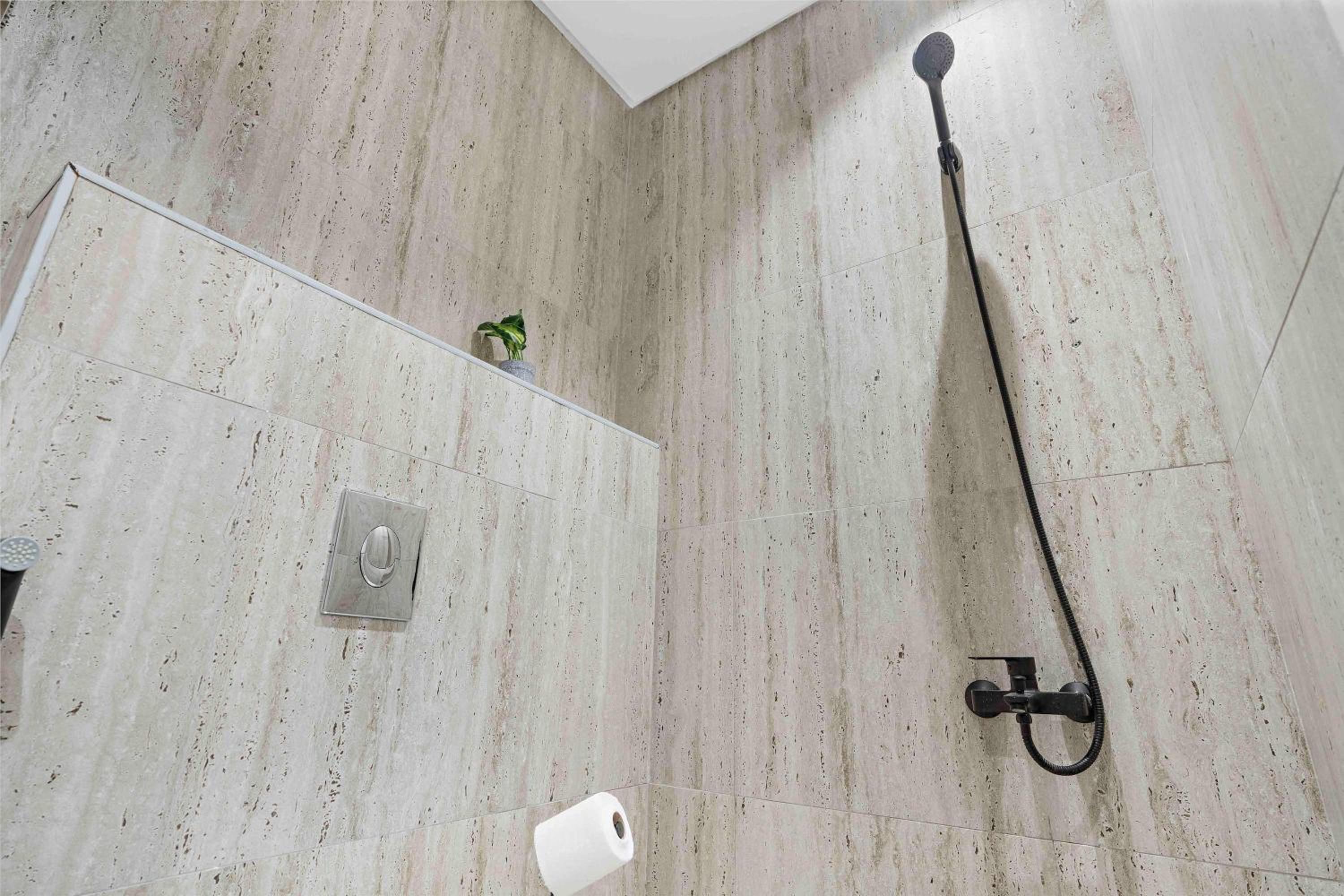 Silkhaus Modern & Aesthetic 2BDR in Al Muruj