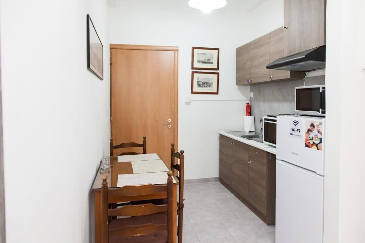 Cozy apartment near Stavros Niarchos Park