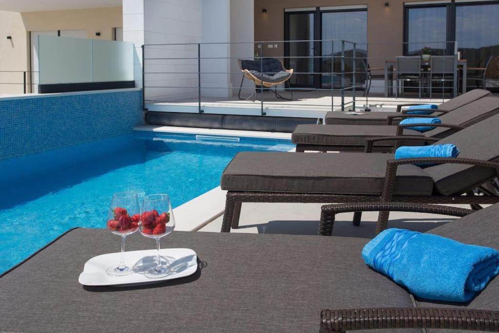 Villa Orange Tree villa with private Pool view 3