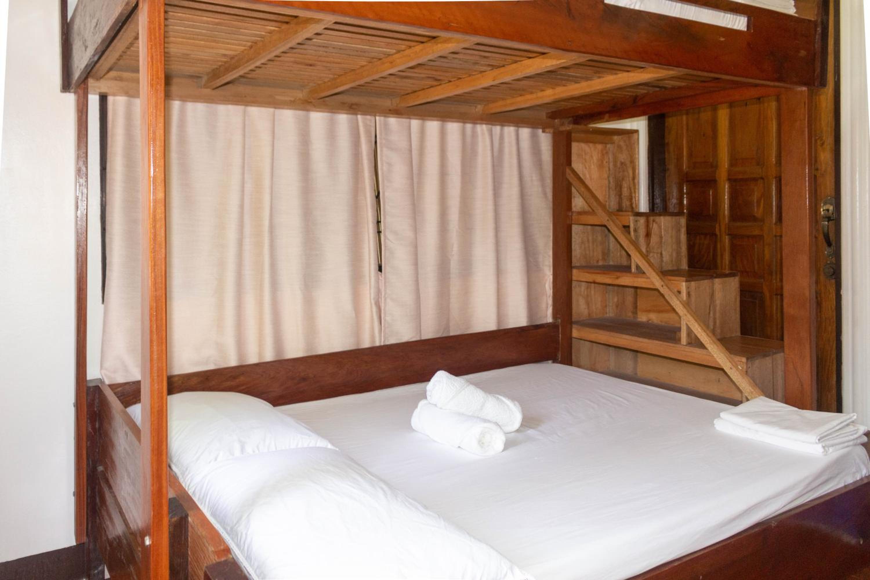 Edward Patrecia Pension House Siargao