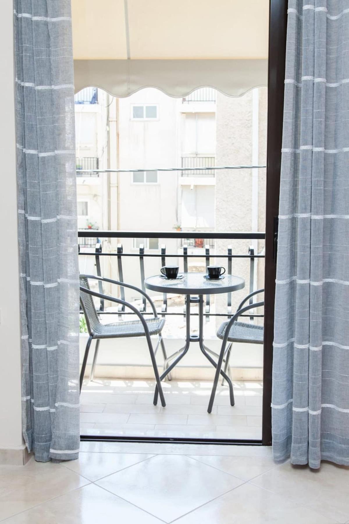 Great Apartment in Piraeus