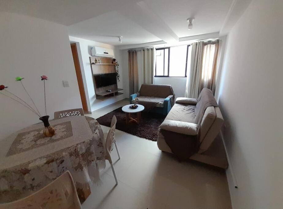 Lindo e confortável apartamento pertinho da praia