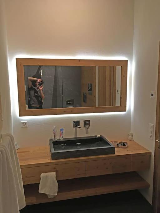 Luxusapartment im alpin-chic Stil mit Pistenzugang