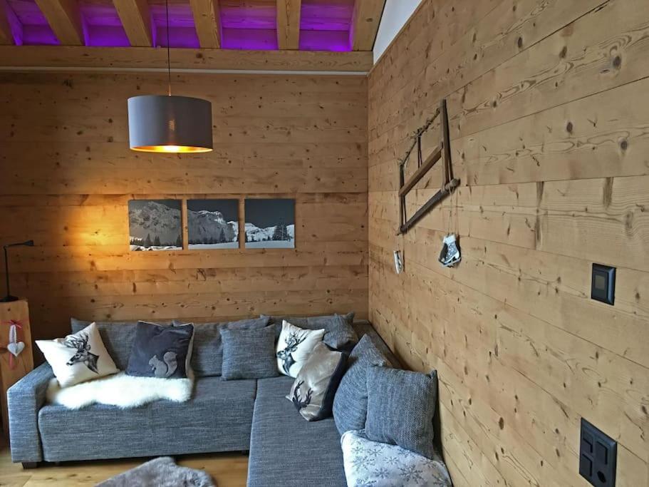 Luxusapartment im alpin-chic Stil mit Pistenzugang