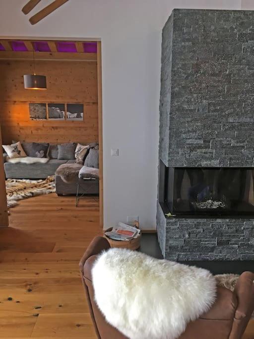 Luxusapartment im alpin-chic Stil mit Pistenzugang