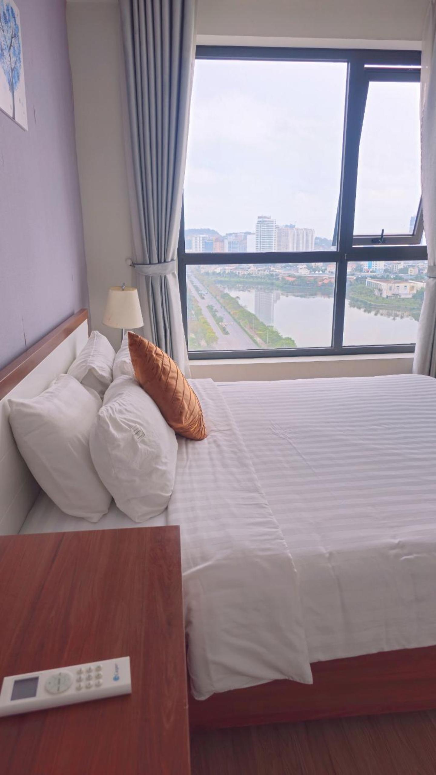 Annie House Hạ Long Bay view 2
