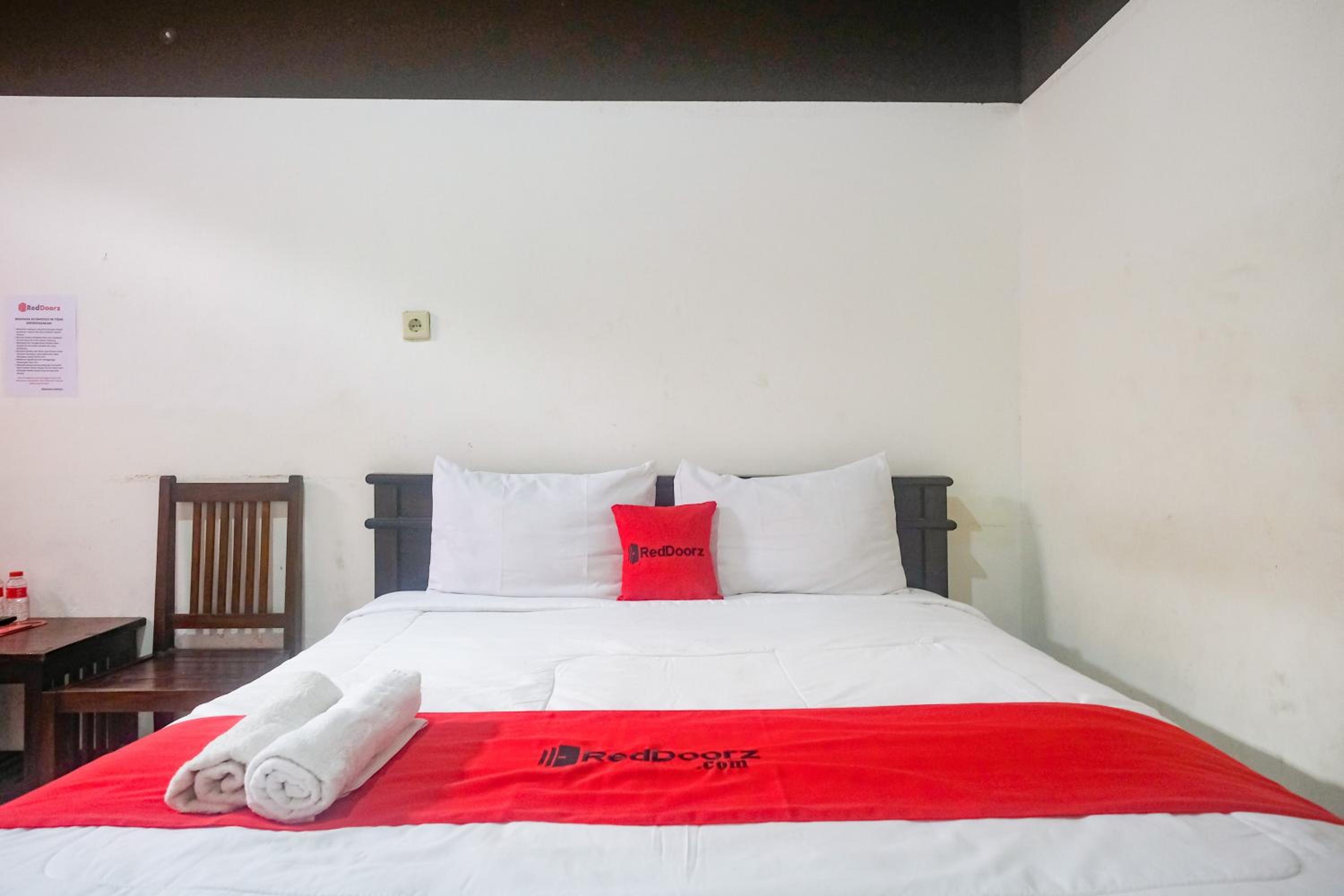 RedDoorz at Mayang Garini 2 Borobudur 5