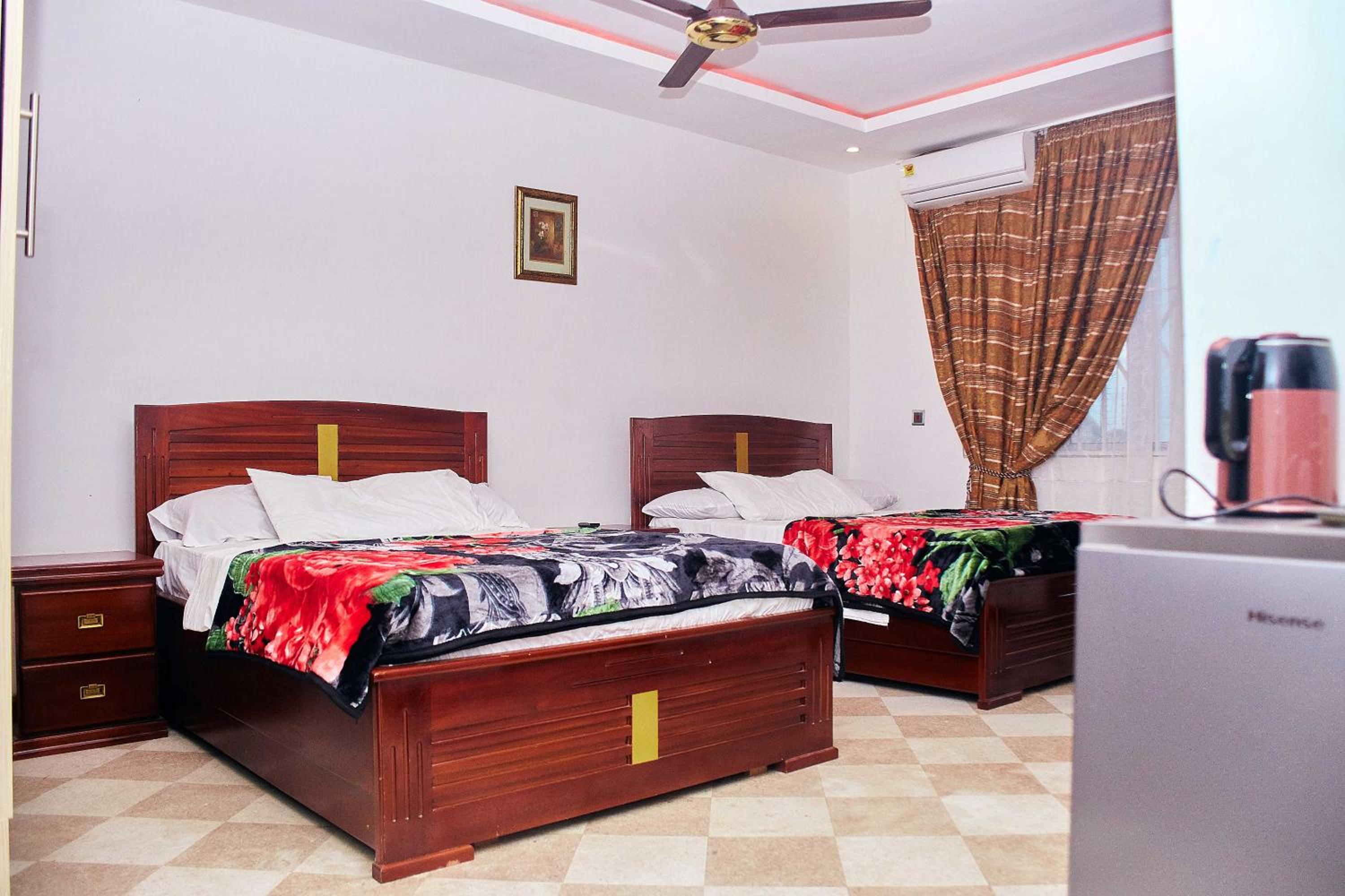 Kete lodge