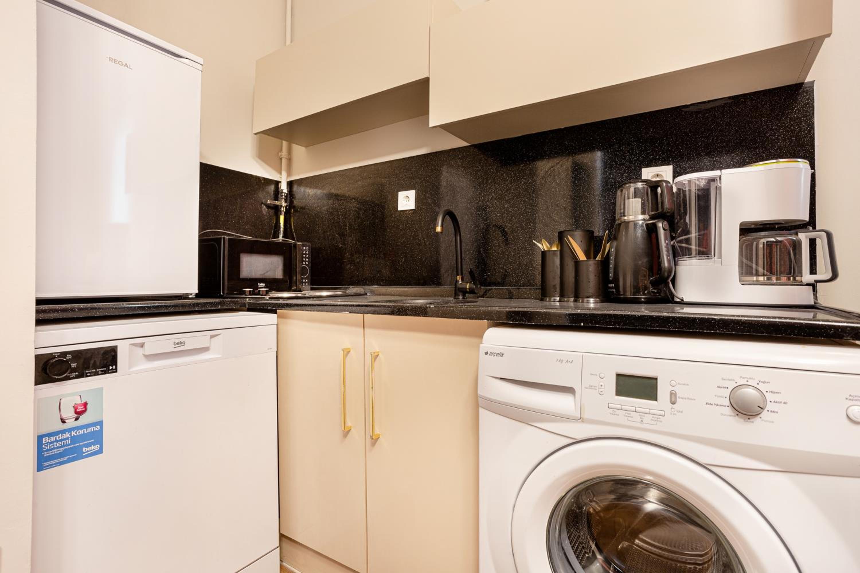 Port Galata Süitleri - Image 55