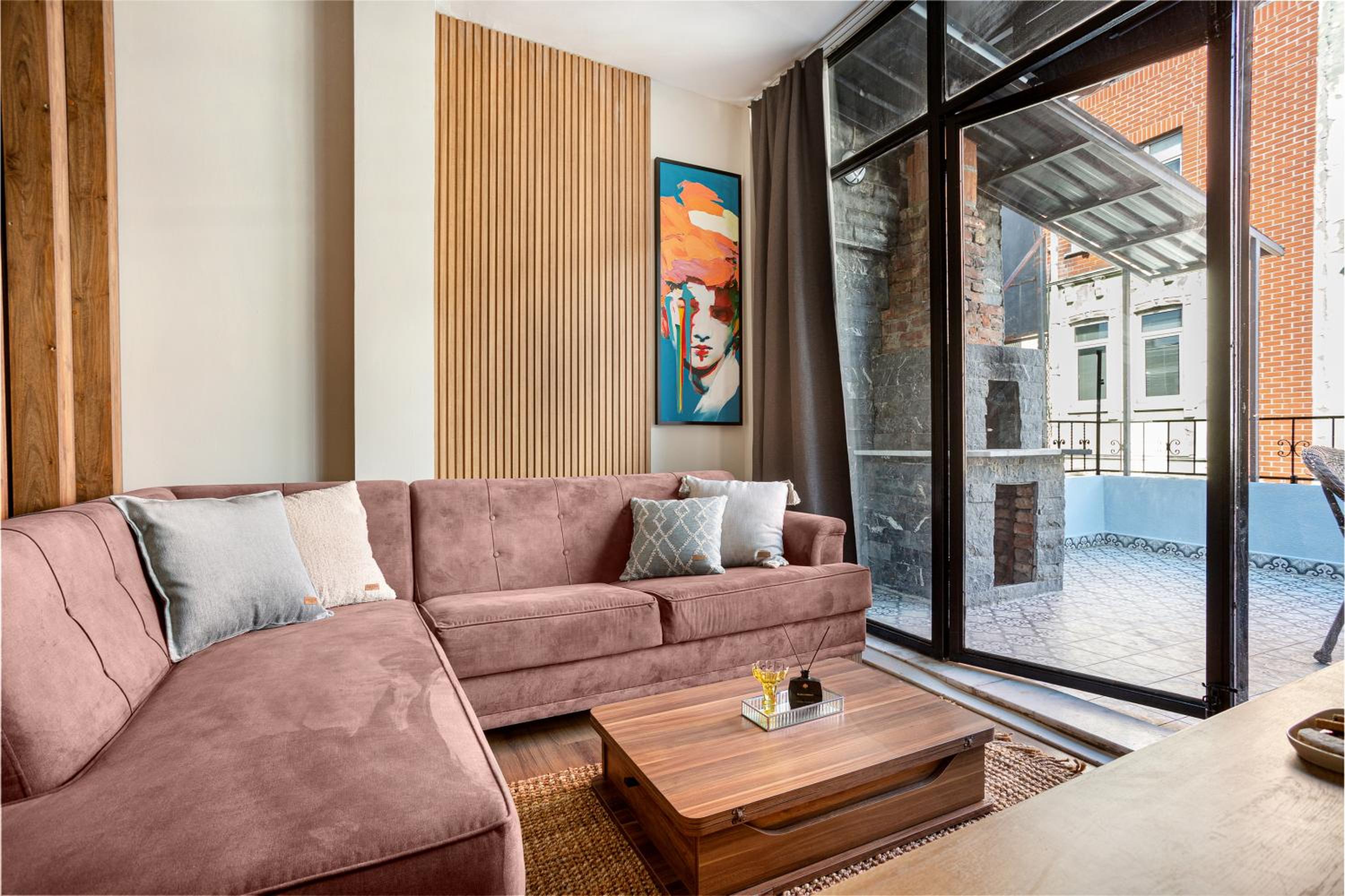 Port Galata Süitleri - Image 40