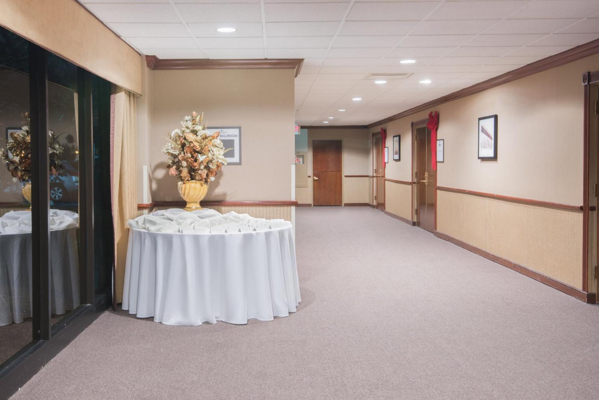 Crowne Plaza Newark Airport by IHG, Billede 58