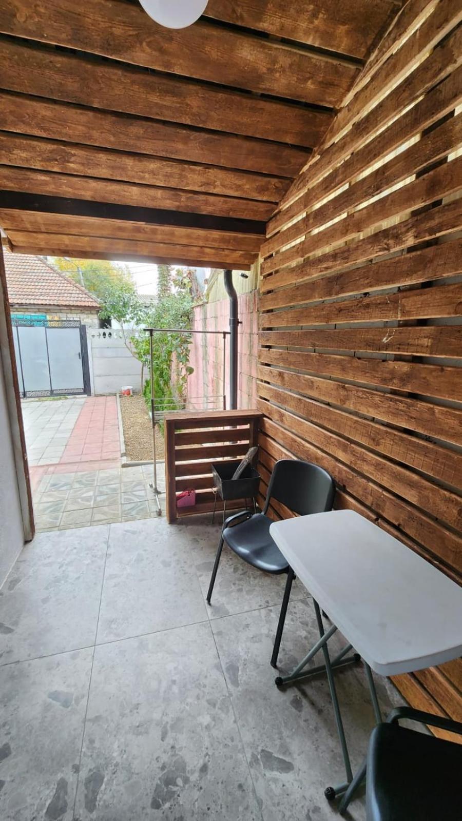 Vila Bronson view 3