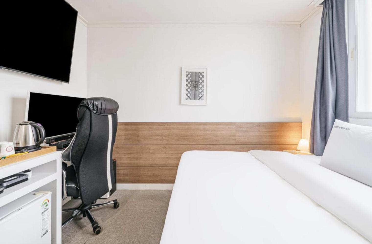 Gaon J Stay Hotel