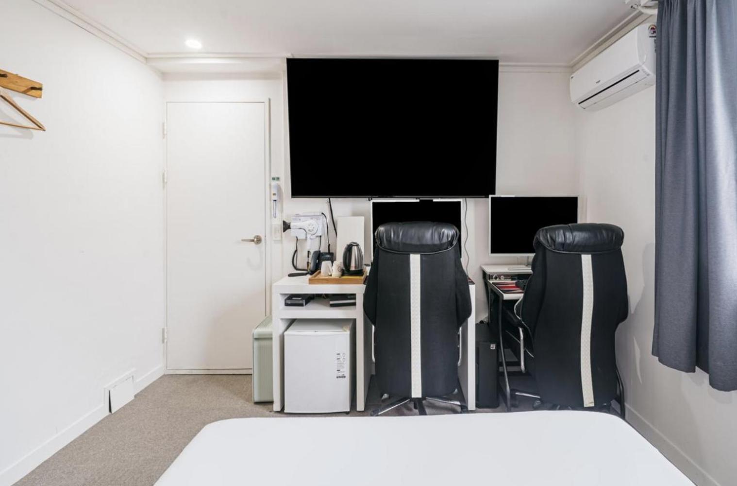 Gaon J Stay Hotel