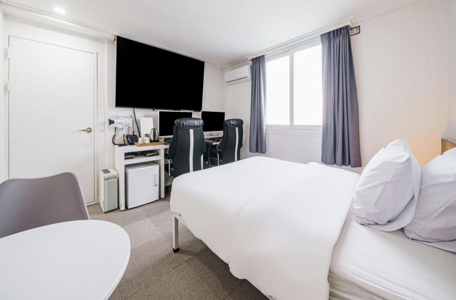 Gaon J Stay Hotel