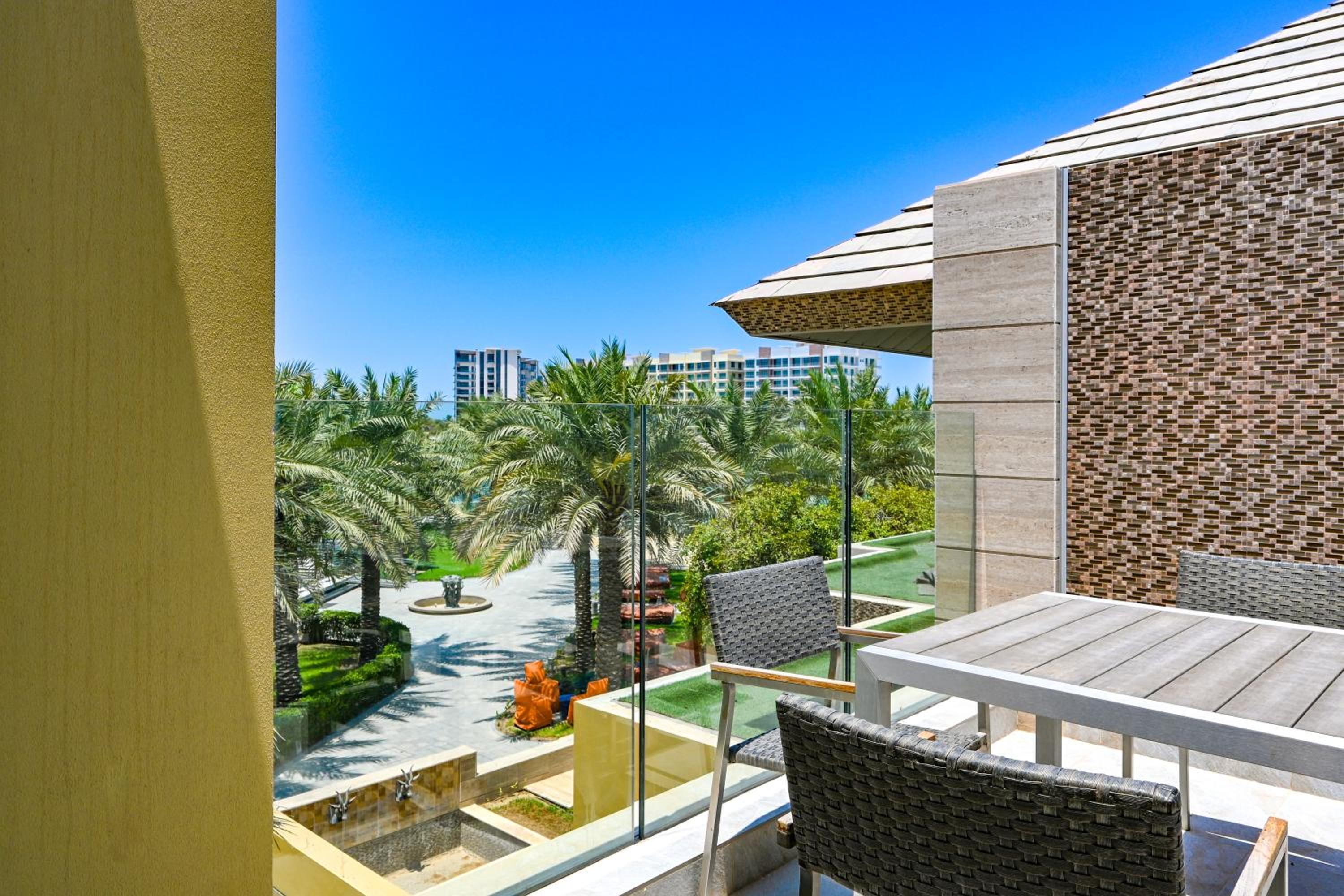 Palavra Resort