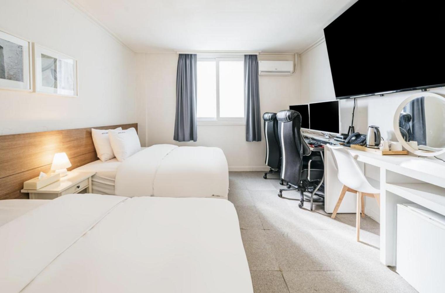 Gaon J Stay Hotel