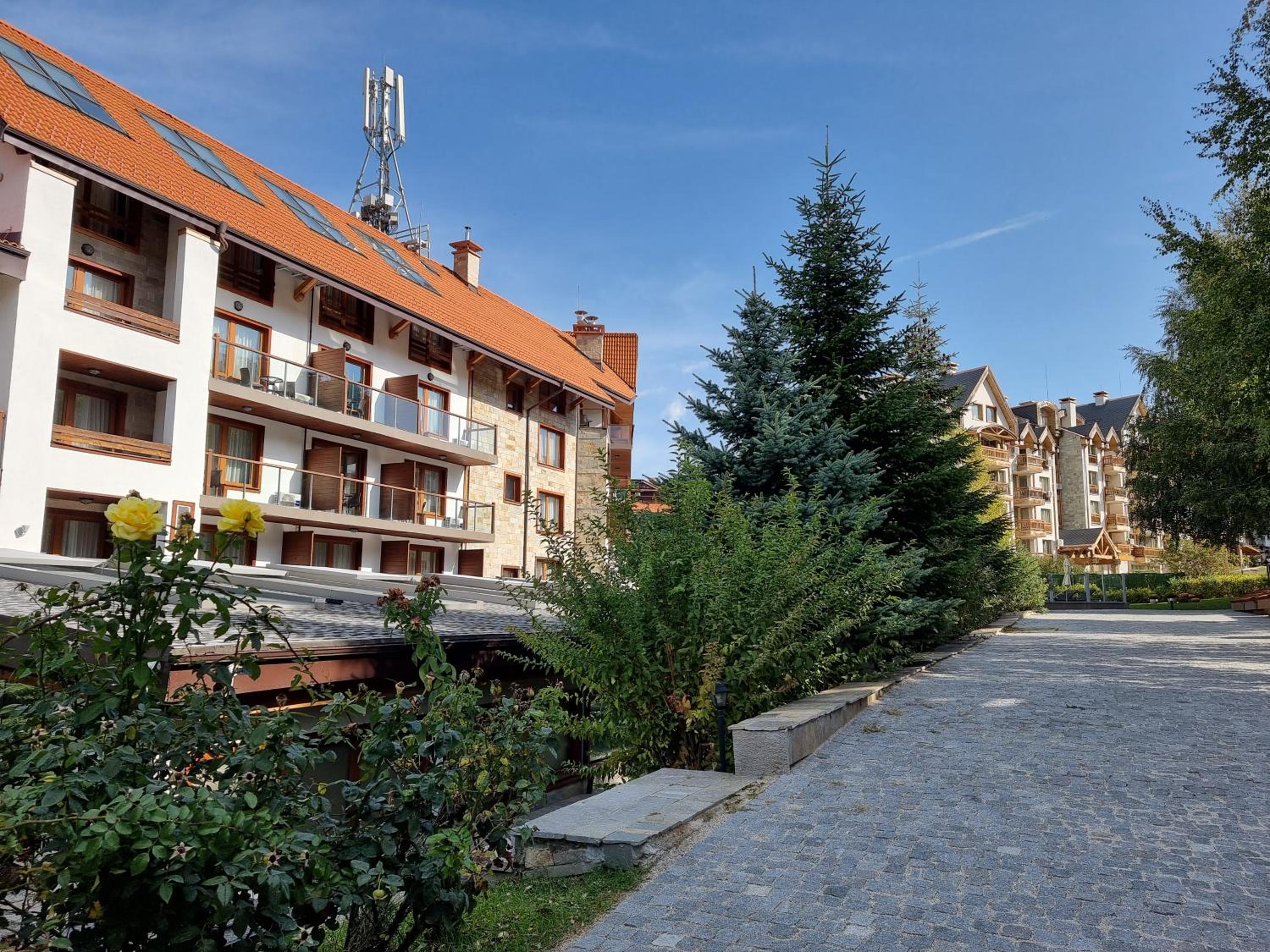 Pirin Deluxe Spa Studios
