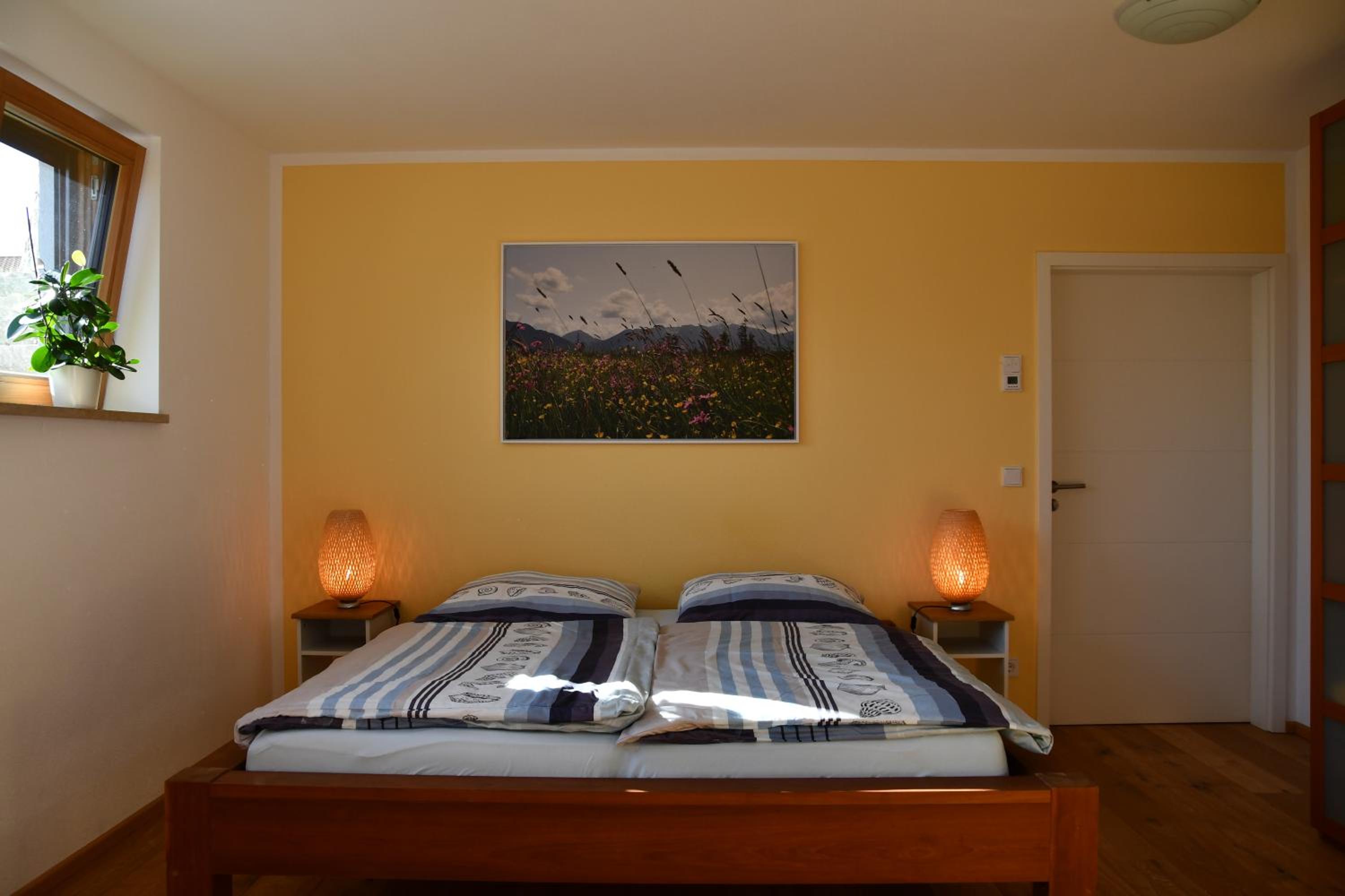 Neue 2 Zimmer FeWo im Murnauer Moos