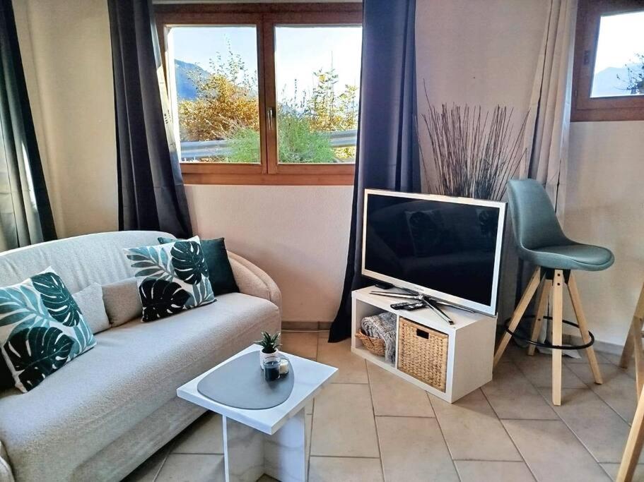Ruhiges Studio mit Aussicht fast bis nach Interlaken