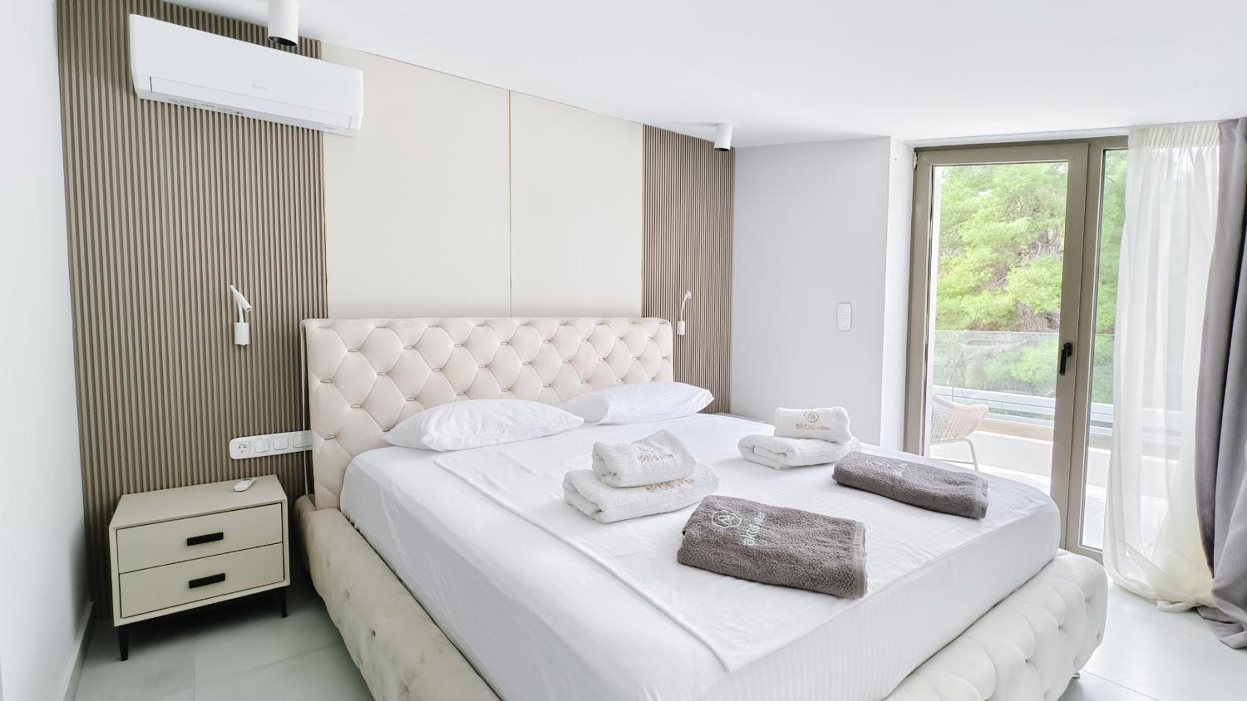 Alessandra Luxury Villas with Private Pools and Jacuzzi