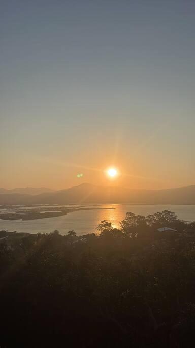 Vista de Casa - Casa com vista para a lagoa